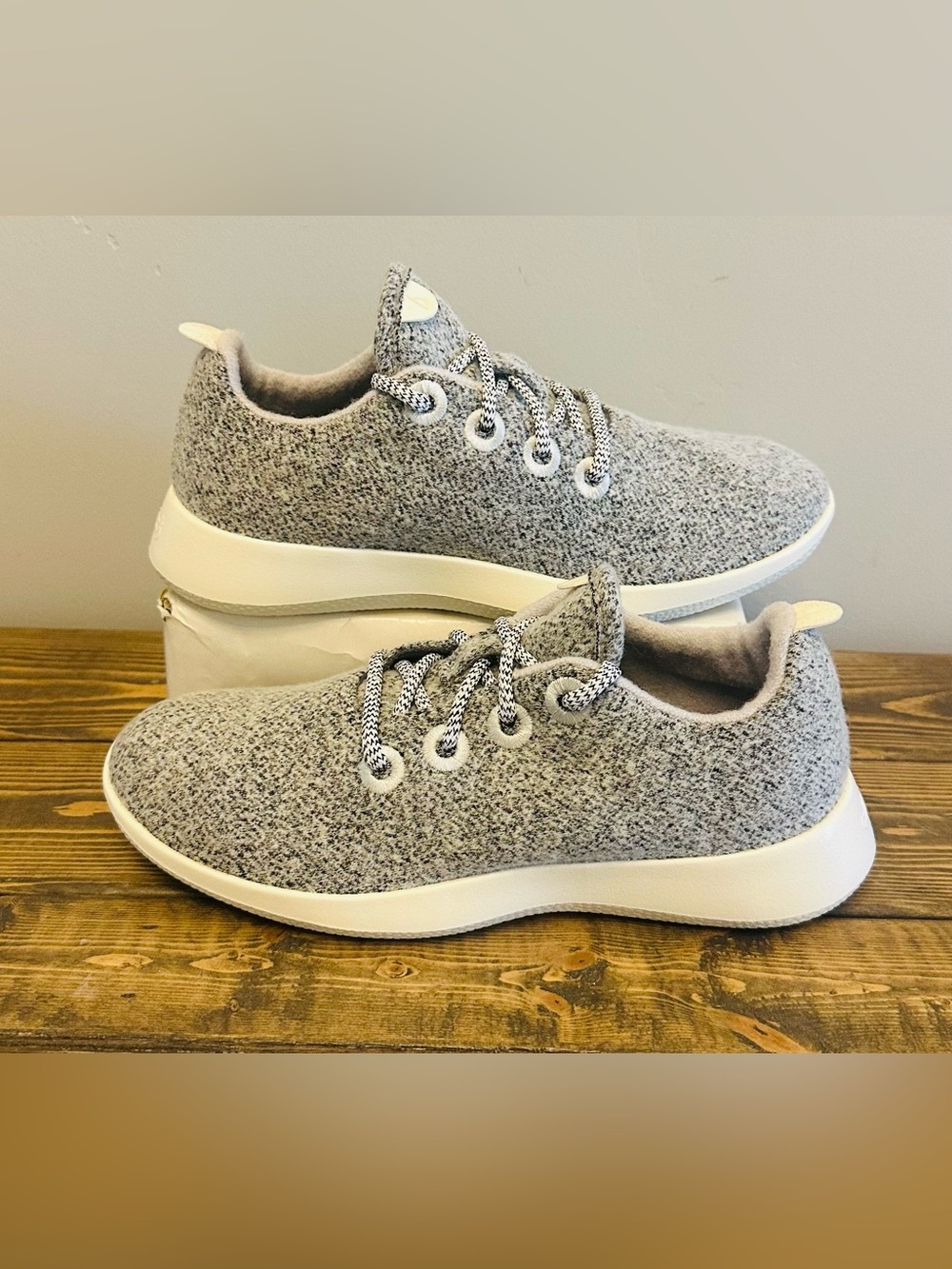 Allbirds Wool Runner Mizzle Sneakers Smallbird Size 3Y